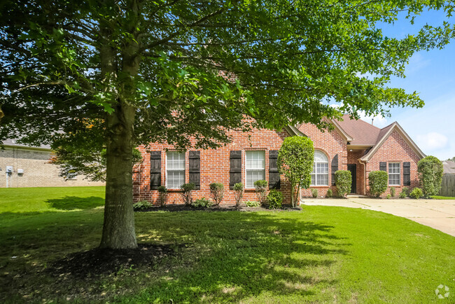 Building Photo - 5918 Keebler Dr W Rental