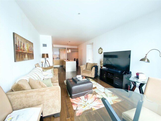 Photo - 77 Hudson St Unit 3607