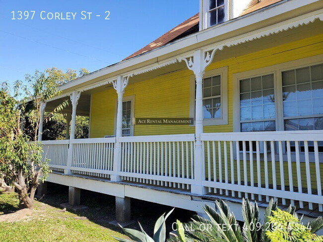 Building Photo - 1397 Corley Ave Unit 2