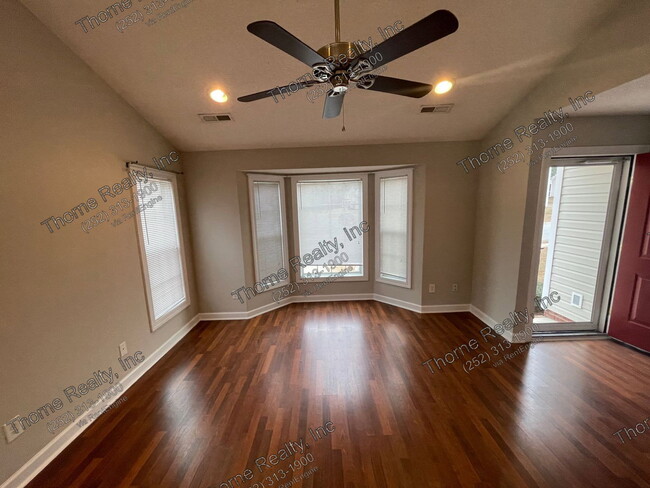Photo - 1845 Bridgewood Rd