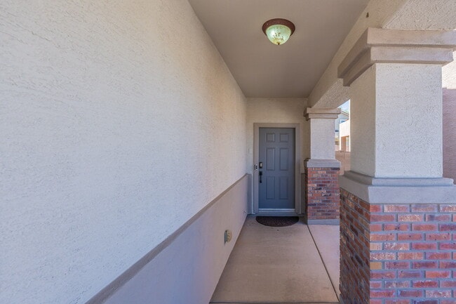 Photo - 2225 E Sunland Ave
