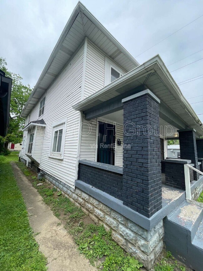 Photo - 442 N Denny St