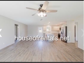 Photo - 102 Townhouse Dr