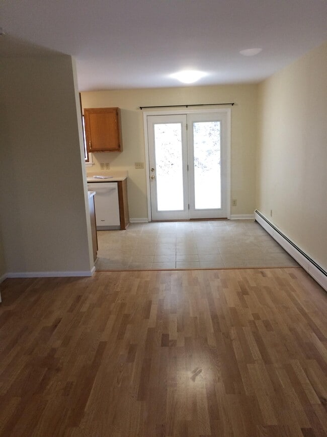 Photo - 143 Village Heights Rd