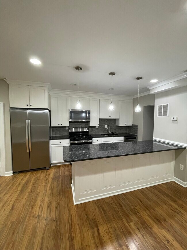 Photo - 2507 Fairlawn Ave SE