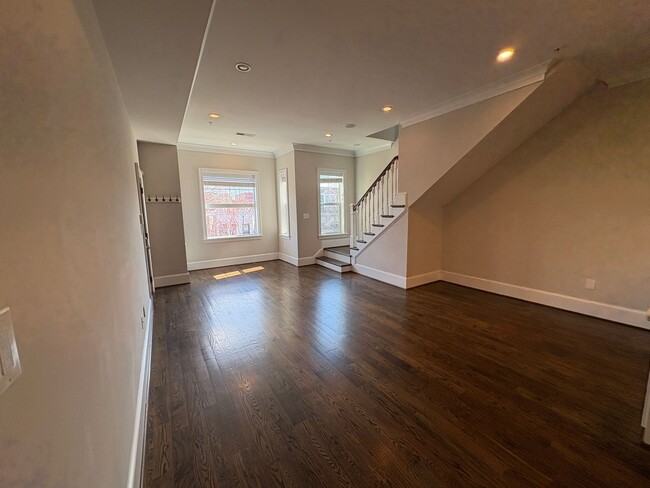 Photo - Amazing Top Floor, 2BR, 2BA with Private Rooftop and Garage parking! A Must see!!