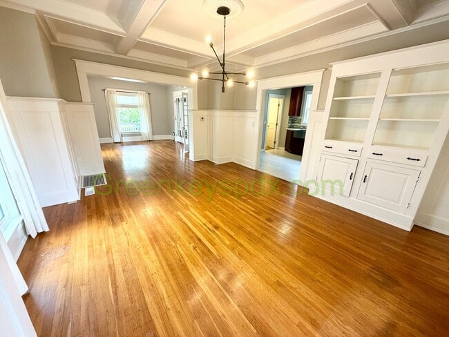Photo - 4320 SE Holgate Blvd