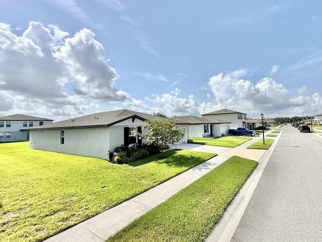 Photo - 3410 Bonsilva St