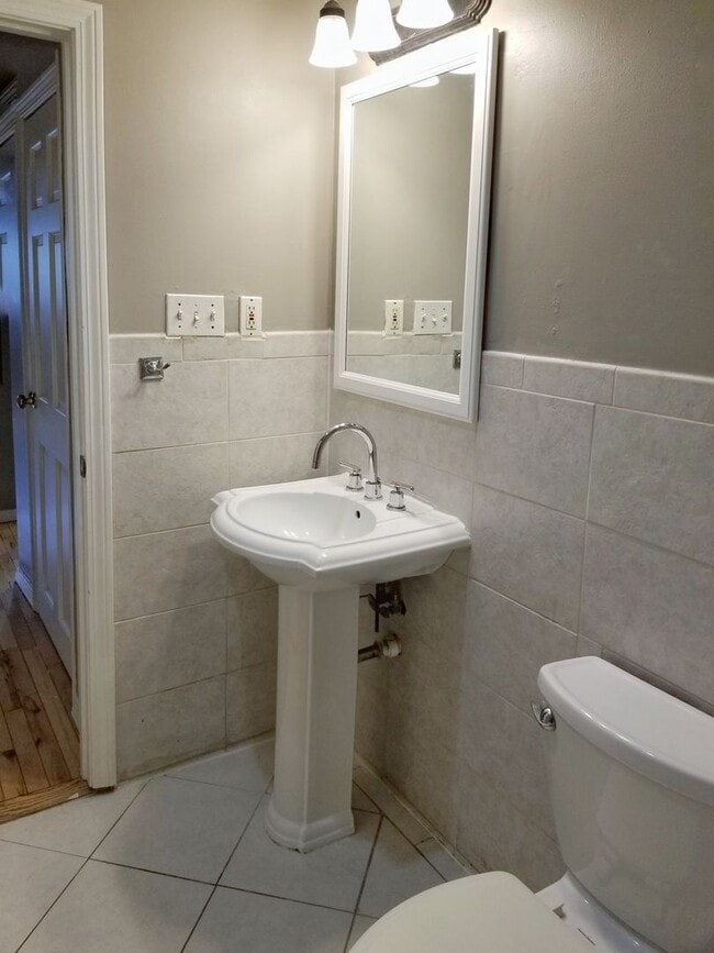 Photo - 2bed1ba, Newly remodeled condo on 1st floor. On bus line.