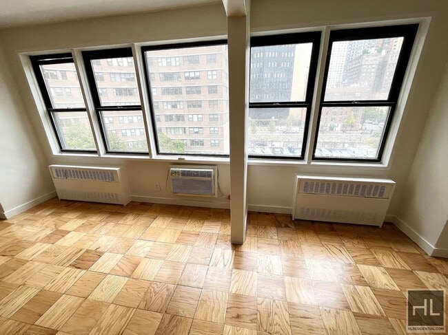 Building Photo - EAST 36 STREET