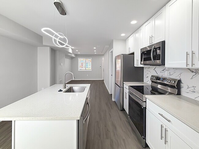 Photo - 4828 Beaufort Ave