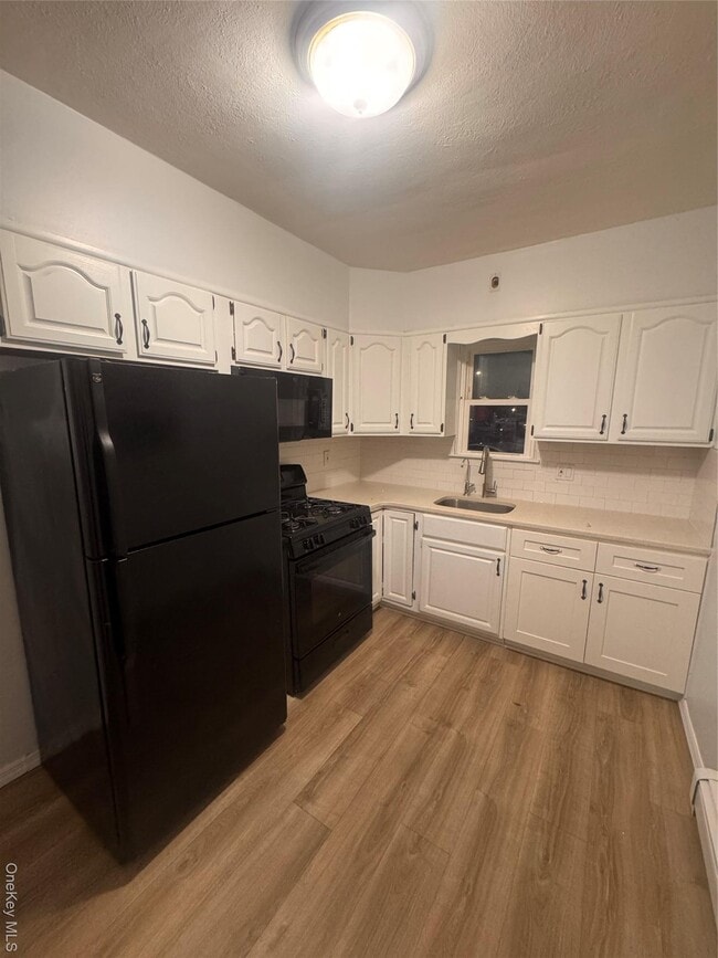 Photo - 17 Madison St