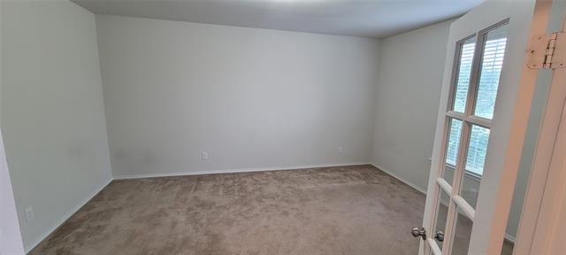 Photo - 2433 Simmental Rd