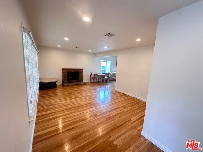 Photo - 4717 Glenwood Ave