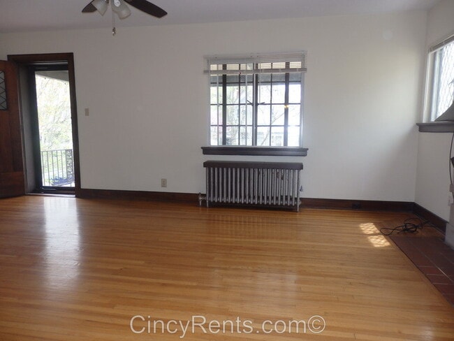 Photo - 3531 Michigan Ave Unit 2