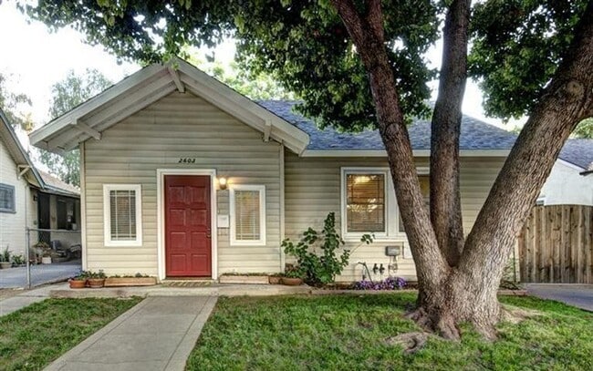 Building Photo - SHOWING FRIDAY 7/24 AND SATURDAY 7/25 FRPM 12:00-12:30PM