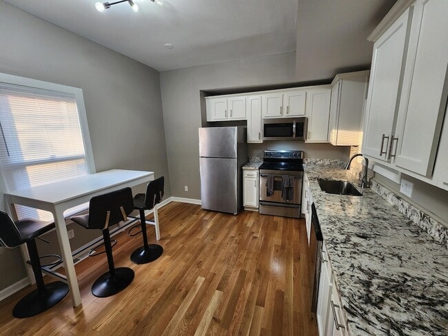 Building Photo - 119 W 2nd Ave Unit 115 Rental