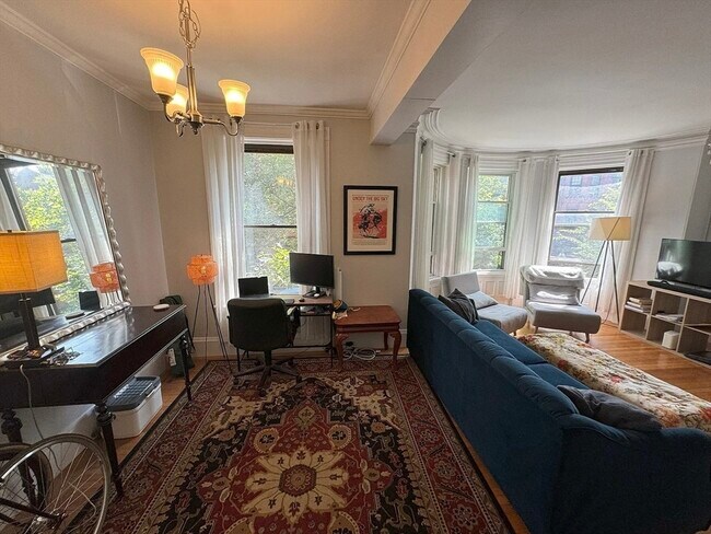 Photo - 429 Marlborough St Unidad 3A