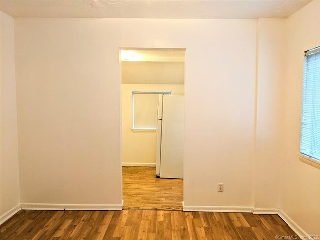 Photo - 276 East Ave Apartment Unit 1