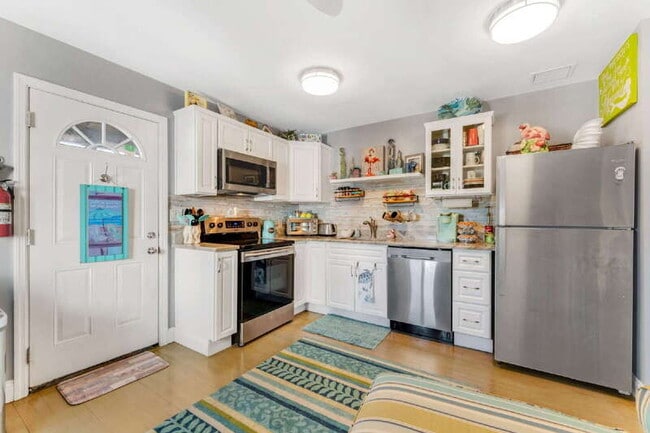 Photo - 116 S Grandview Ave Unit B