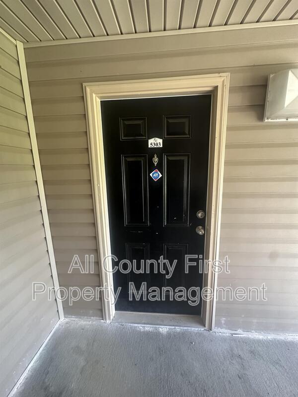 Photo - 5303 Fairington Club Dr