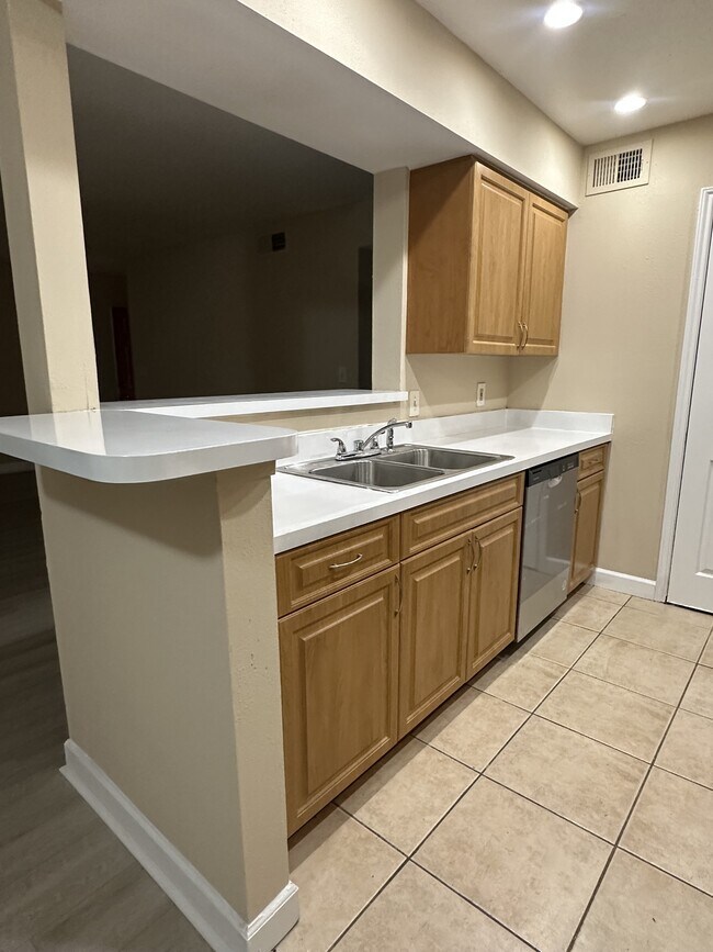 Photo - 2642 NW 33rd St