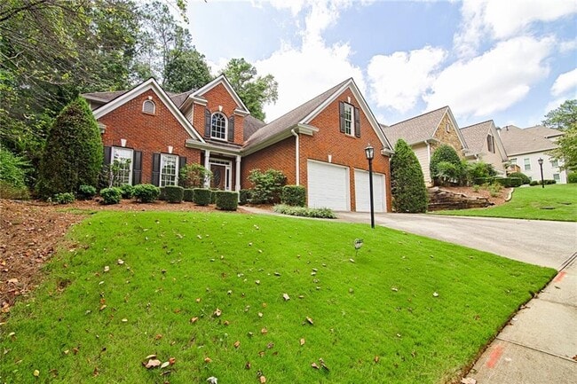 Photo - 1346 Parkview Ln NW