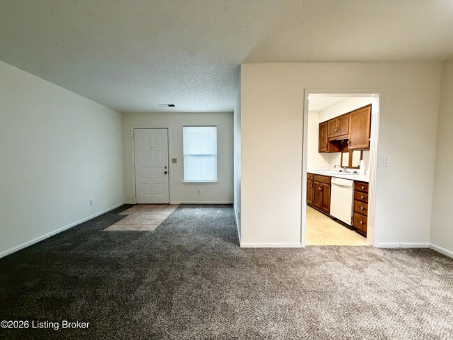 Photo - 710 Victoria Ct