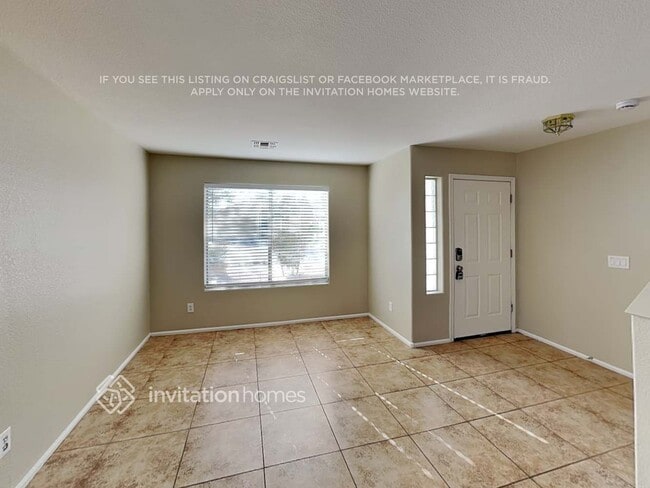 Photo - 16662 W Belleview St