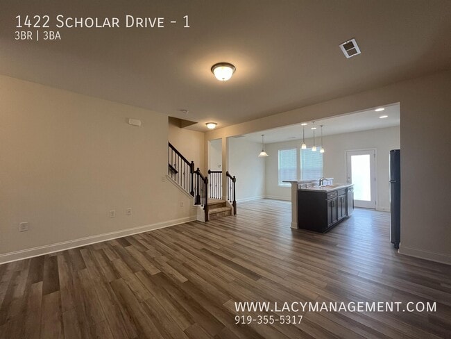 1422 Scholar Dr