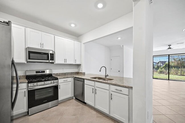 Photo - 14812 Lyla Ter