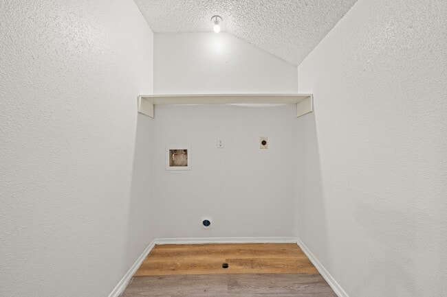 Building Photo - 7719 Miller Glen Ln