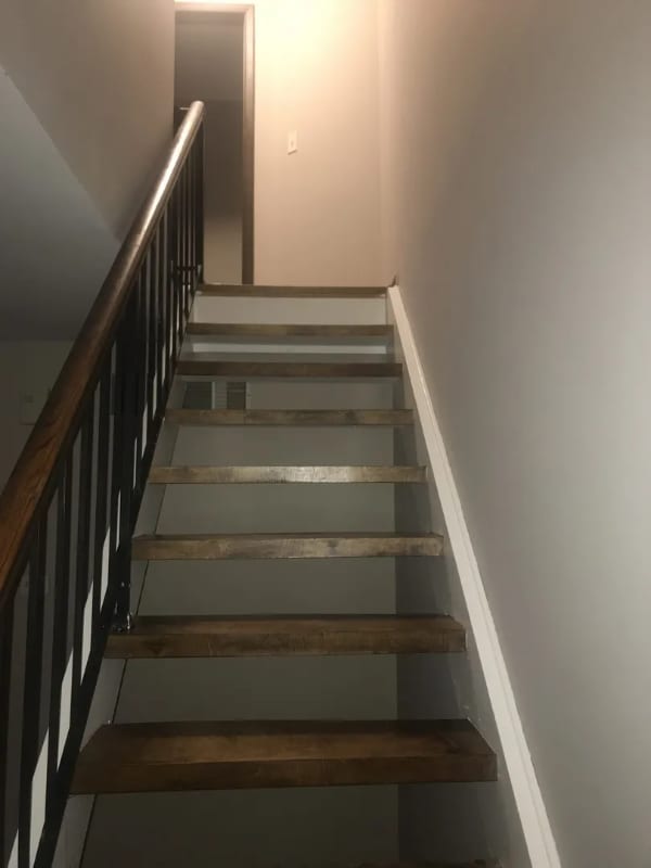 Photo - 310 Farmingdale Cir