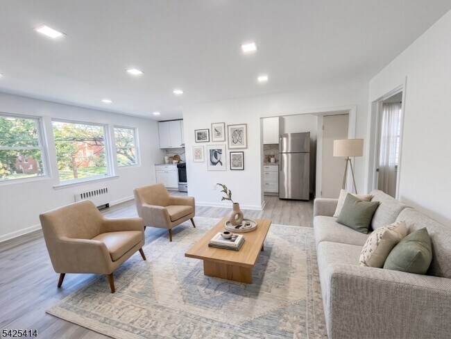 Photo - 73 Newark Ave