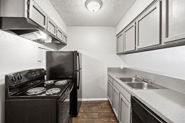 Building Photo - 805 S Center St Unit 106 Rental
