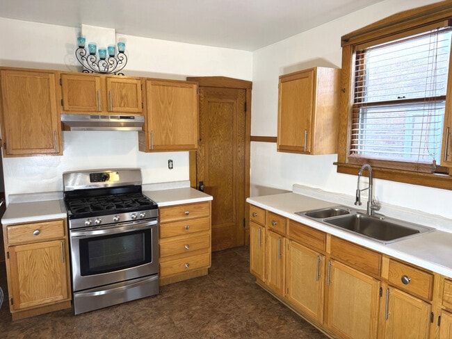 Photo - 1940 Wenonah Ave