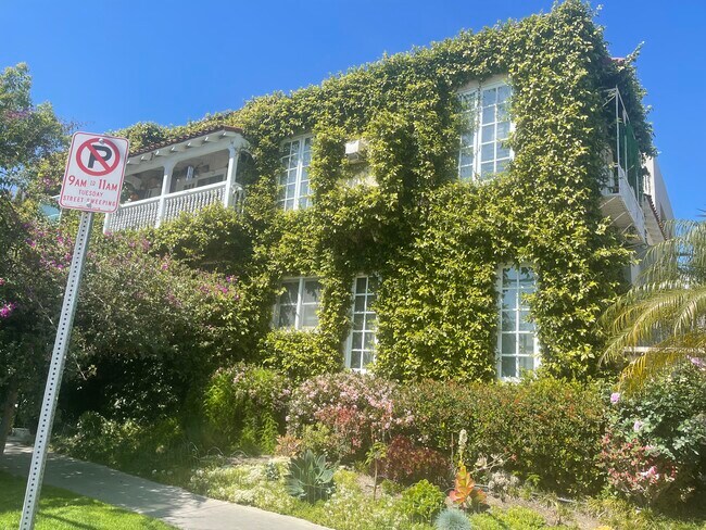 Photo - 401 N Norton Ave Unidad 401