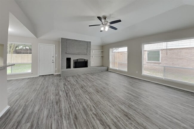 Photo - 4703 Fleming Downe Ln
