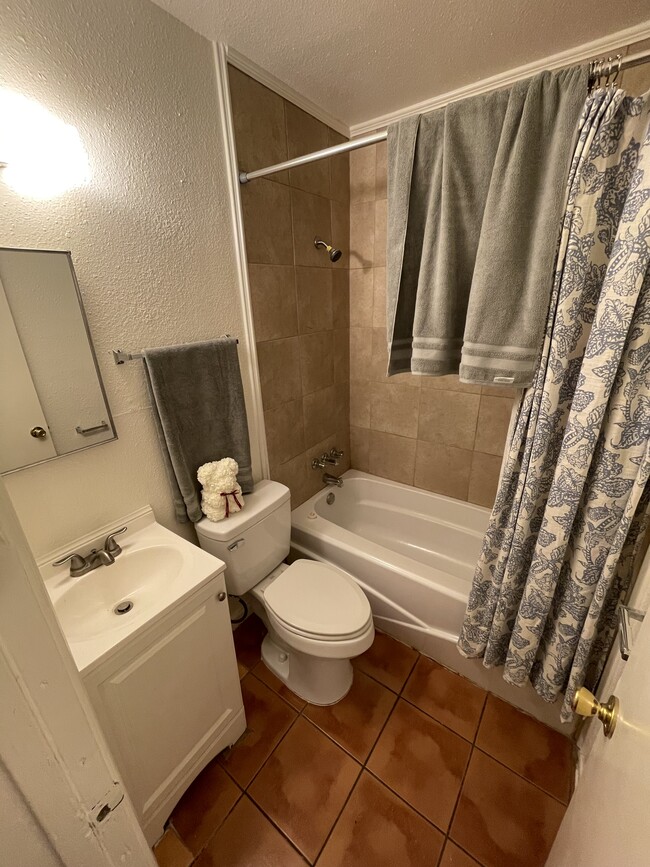 Photo - 855 SW 34th St