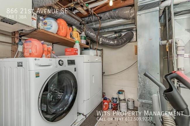 Photo - 866 21st Ave SE
