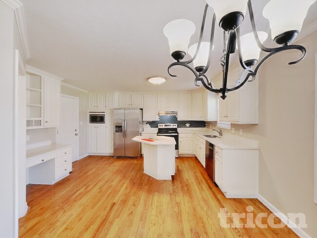 Photo - 1090 Pinehurst Dr