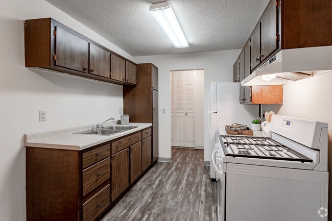 1HAB, 1BA - 675 ft²