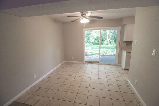 Photo - 1343 S Roseta Ave