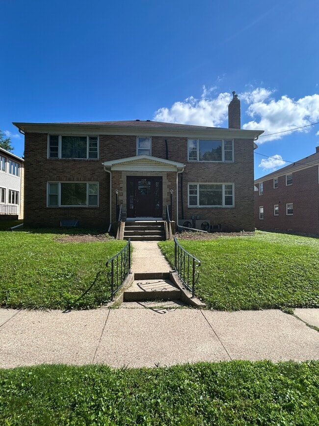 1119 Chandler St Unit 1