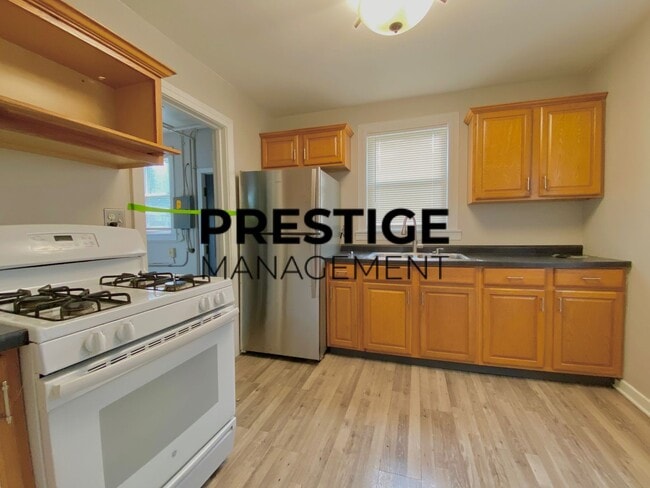 Photo - 2 Bed 1 Bath Town House