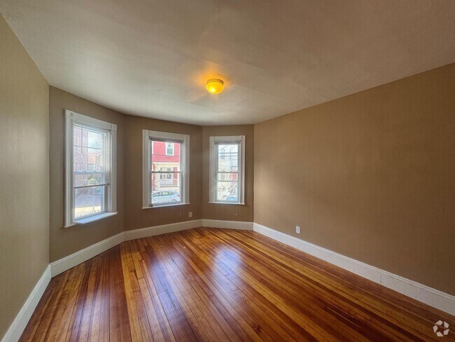 Building Photo - 38 Calvin St Unit 1L Rental