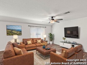 Photo - 412 Town Frk