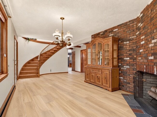 Photo - 62 Hearthside Cir