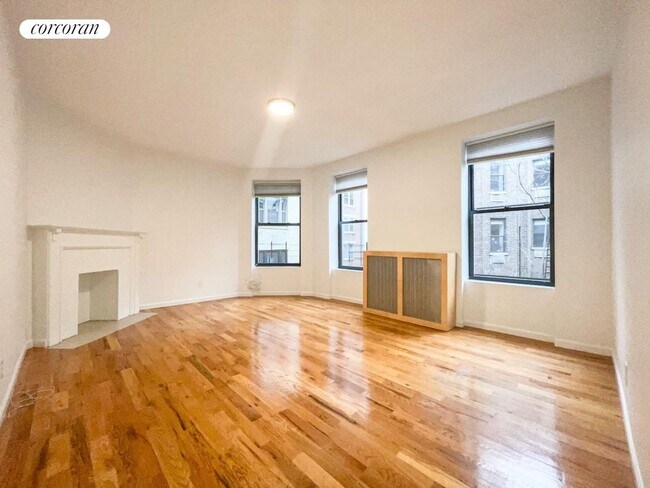 Photo - 233 W 83rd St Apartment