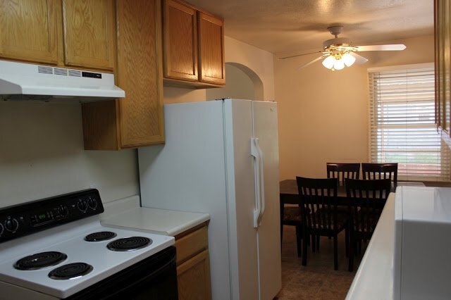 Photo - 784 E 700 N